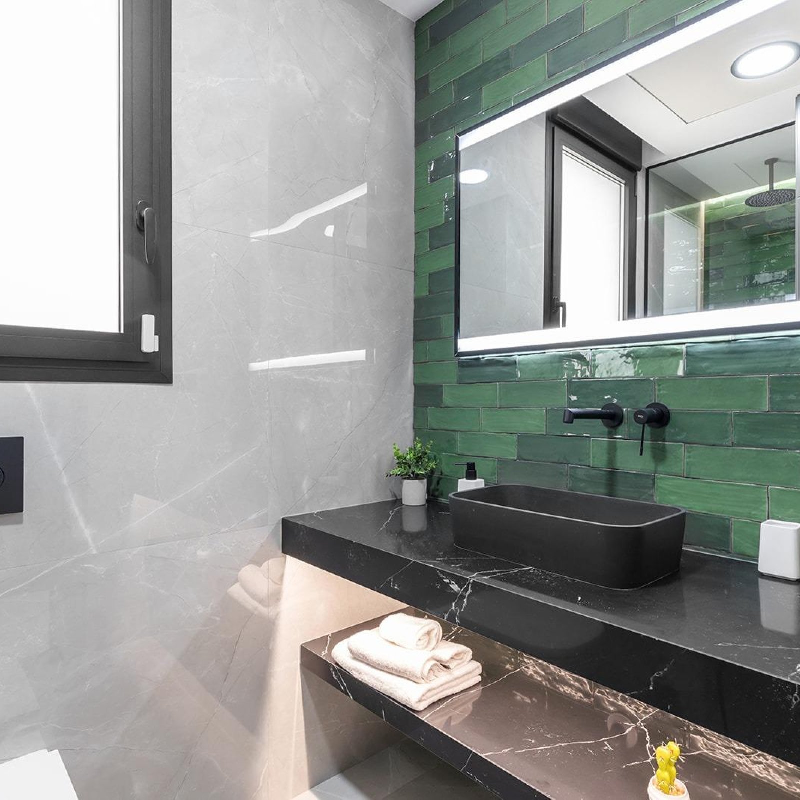 Nieuwbouw gelijkvloerse villa's met privé zwembad in Torrevieja-43