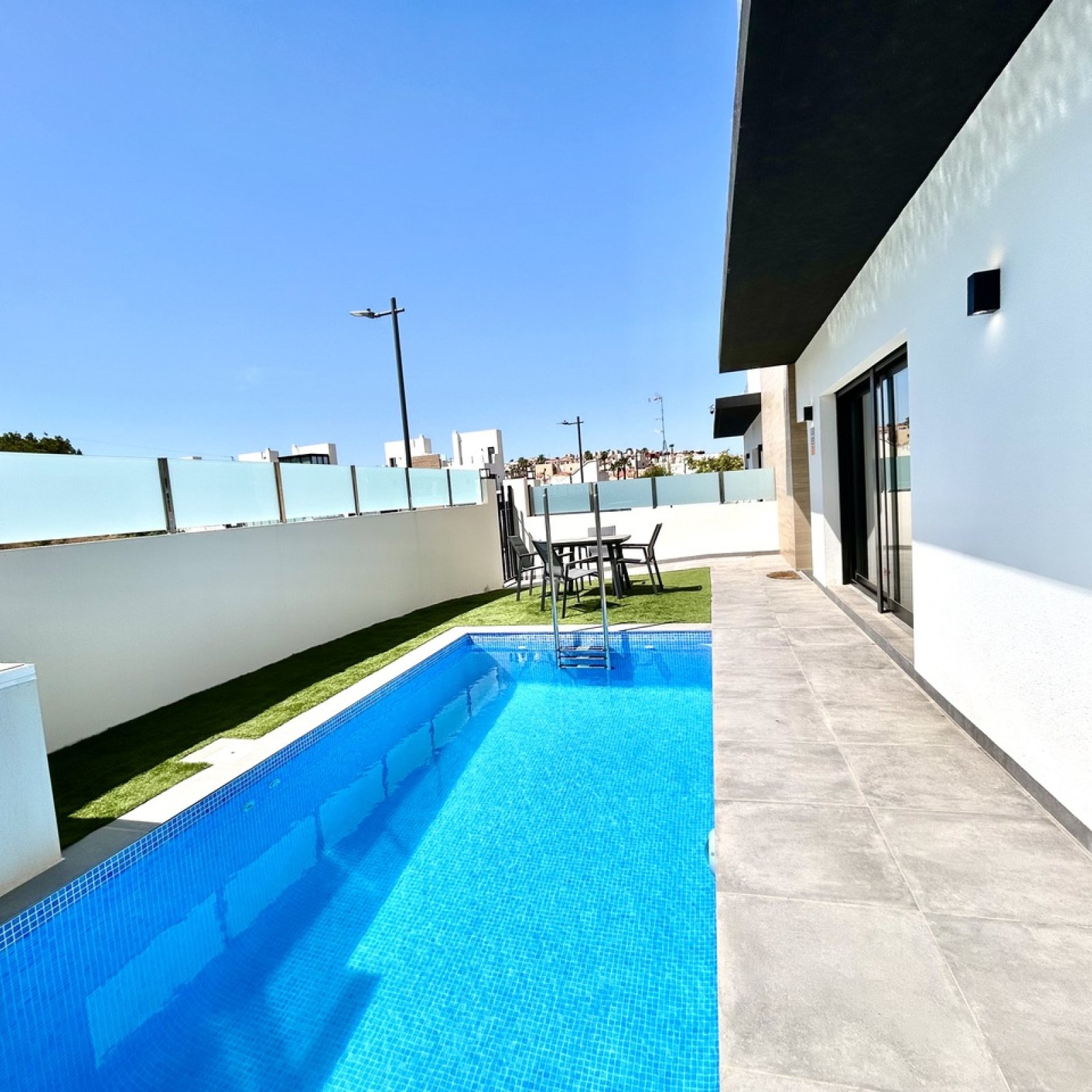 Villa in Villamartin-38