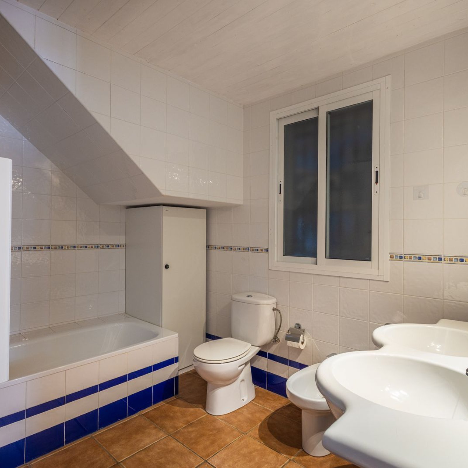 Villa in Sayalonga-32