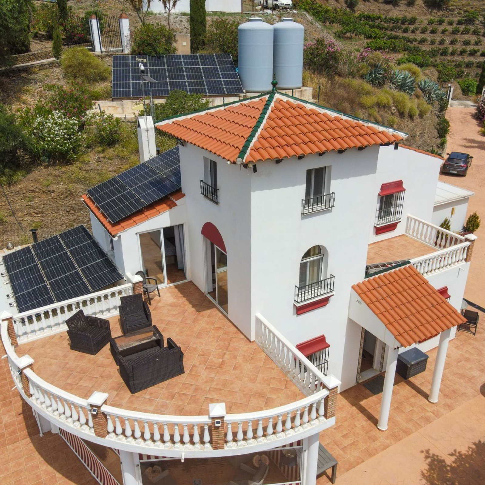 Villa in Sayalonga-74