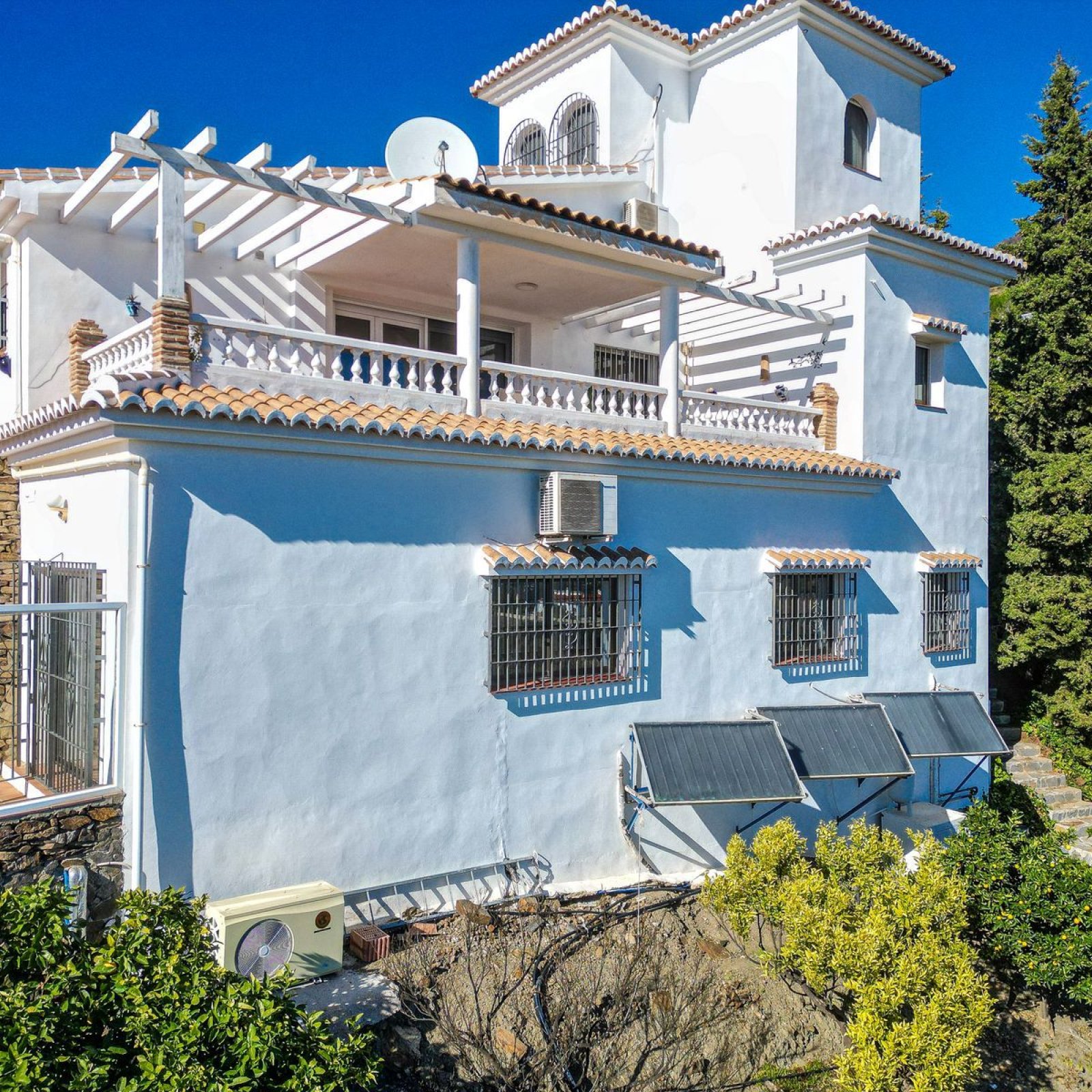 Villa in Sayalonga-55