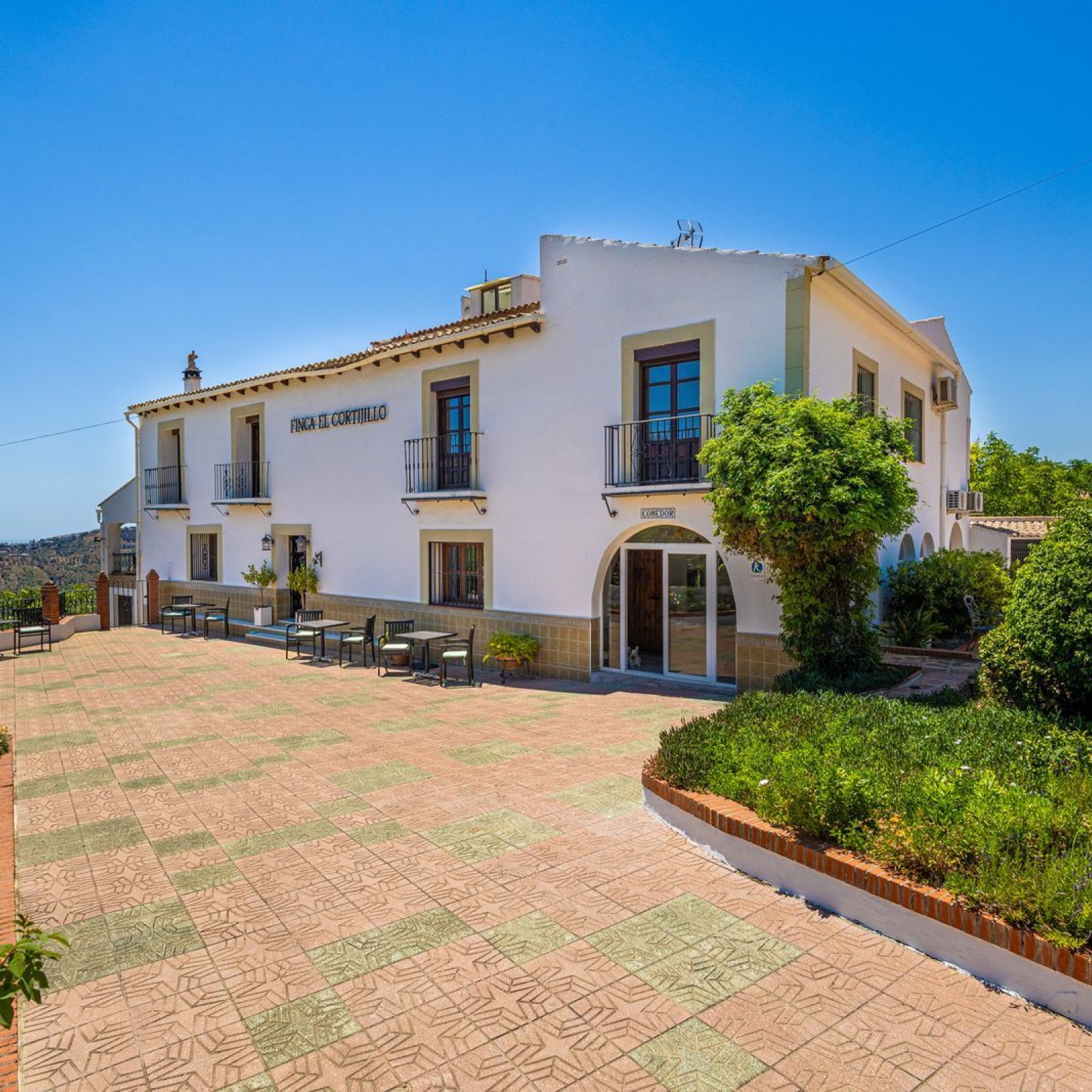 Villa in Canillas de Albaida-8
