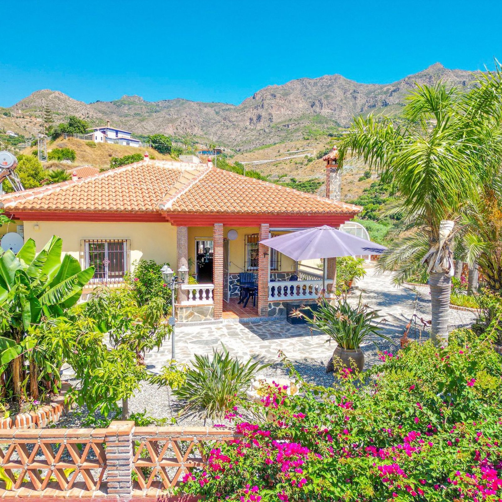 Villa in Salobreña-3