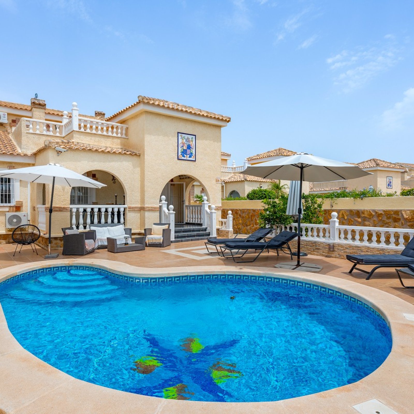 Villa in Gran Alacant-1