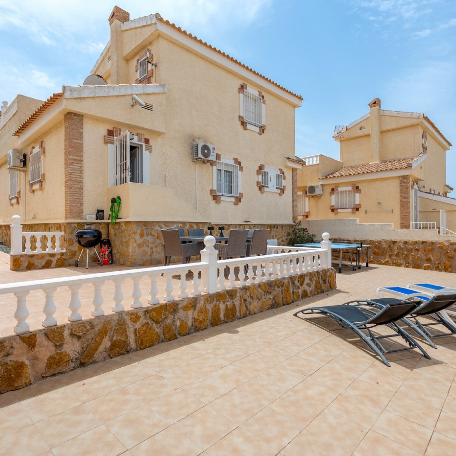 Villa in Gran Alacant-23