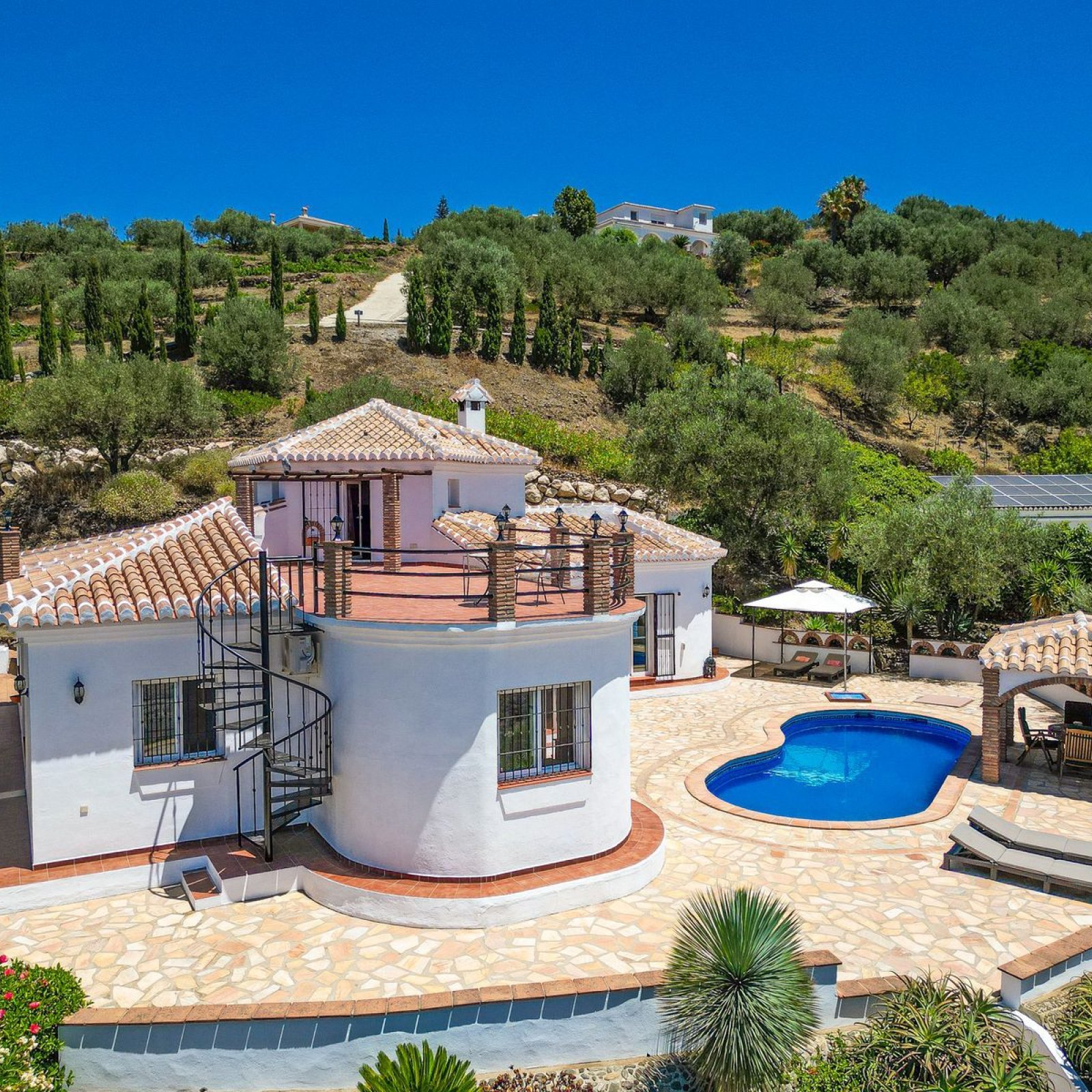 Villa in Arenas-39