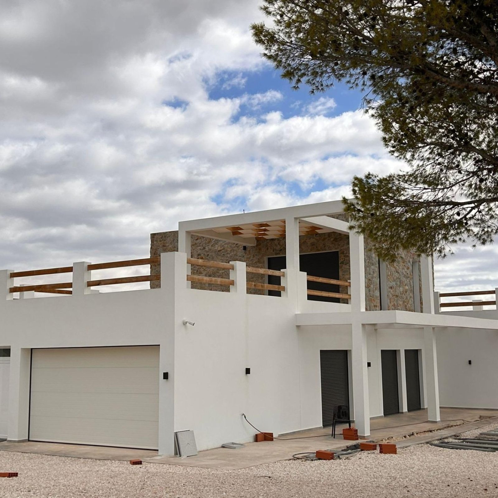 Op maat gebouwde nieuwe villa’s in Pinoso (Alicante): ruime woningen in een natuurlijke omgeving-5