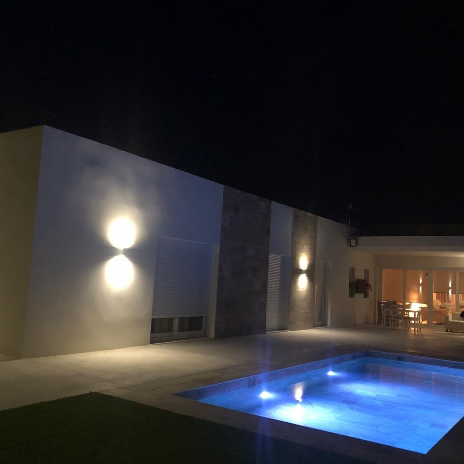 Op maat gebouwde nieuwe villa’s in Pinoso (Alicante): ruime woningen in een natuurlijke omgeving-13