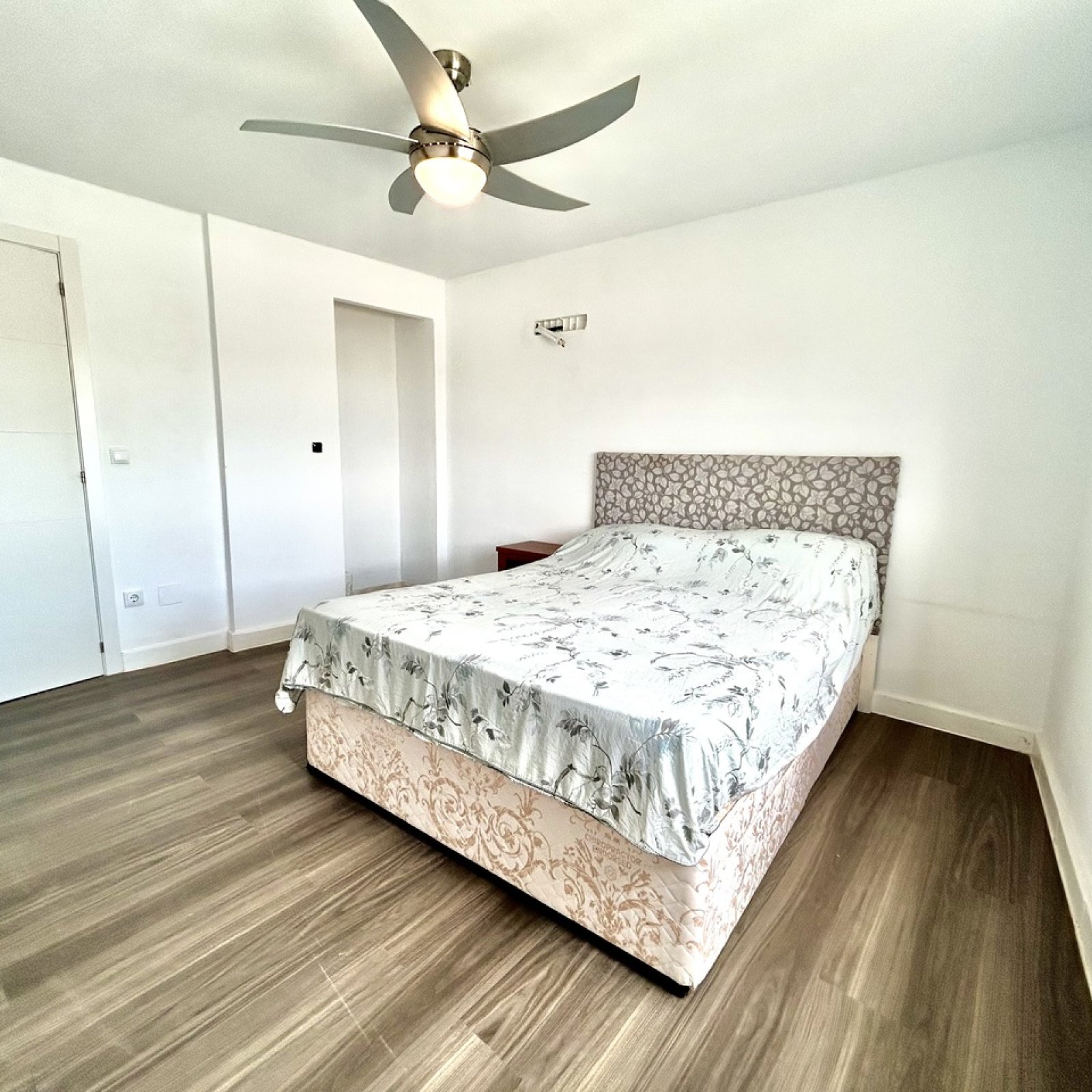 Villa in Los Montesinos-16