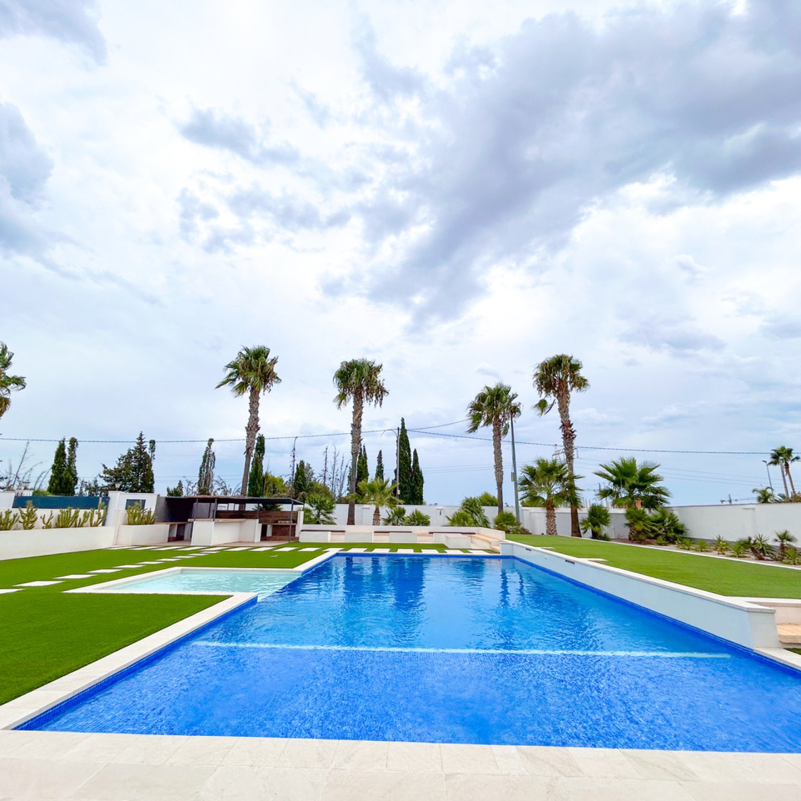 Villa in Los Montesinos-5