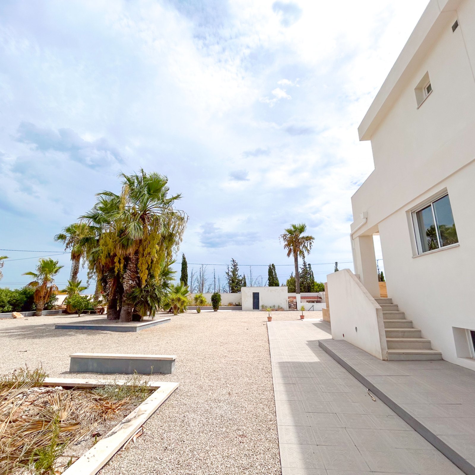 Villa in Los Montesinos-10