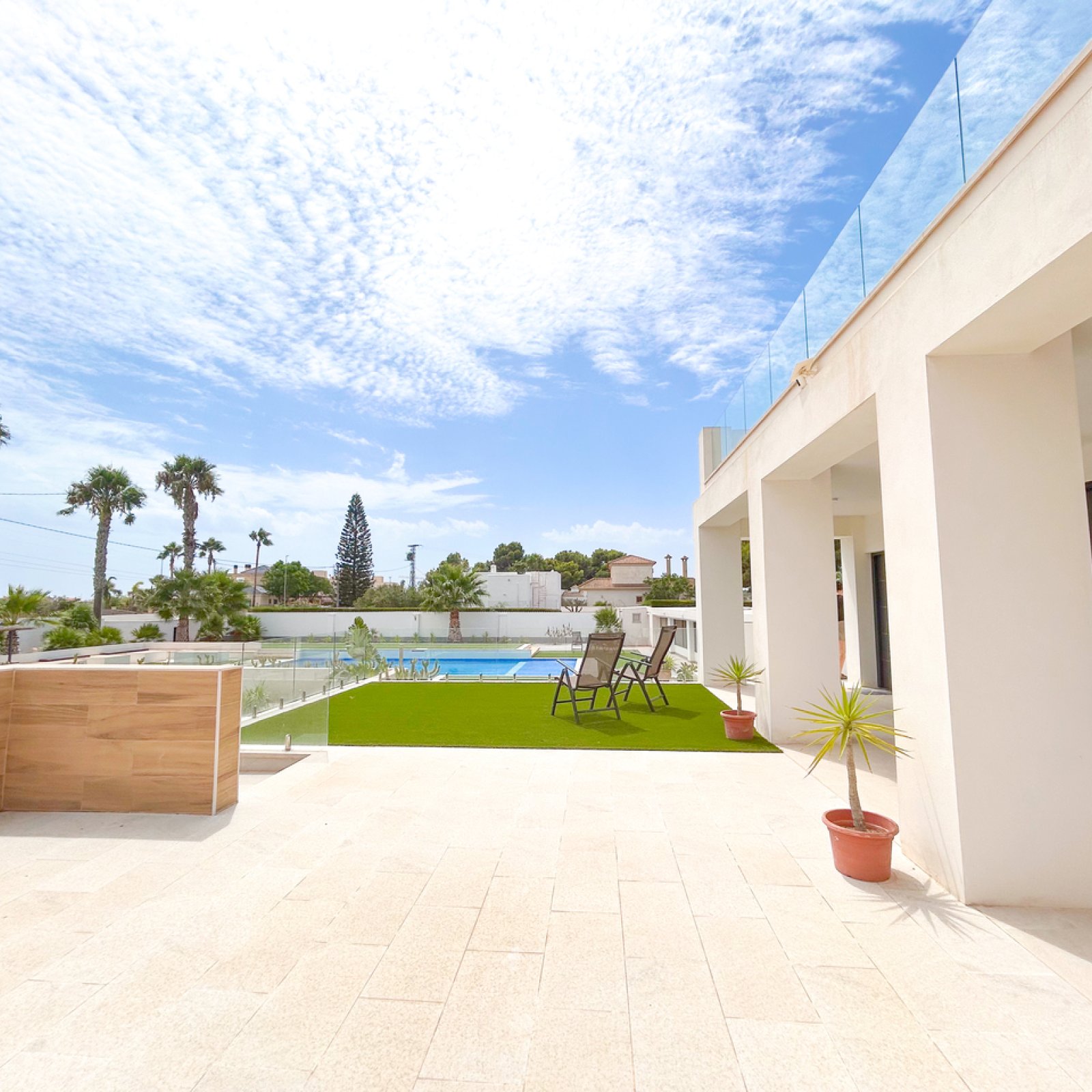 Villa in Los Montesinos-6