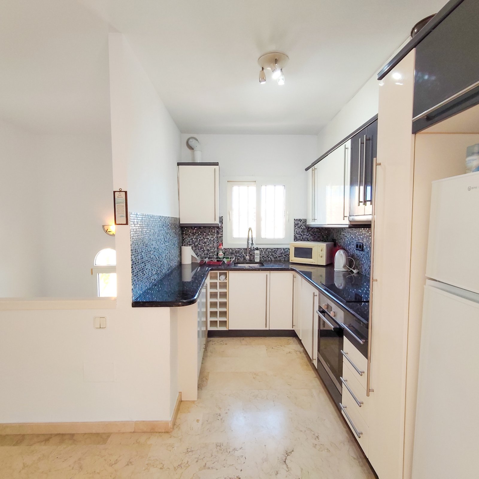 Villa in Villamartin-10
