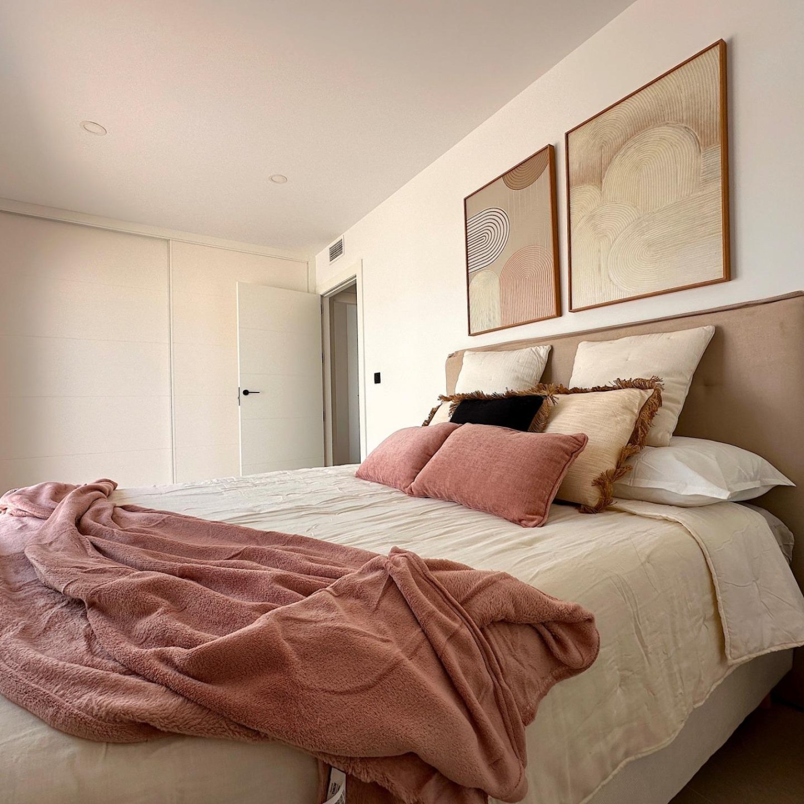 Kleinschalige nieuwbouwwoningen in San Pedro del Pinatar, op slechts 800 m van het strand-14