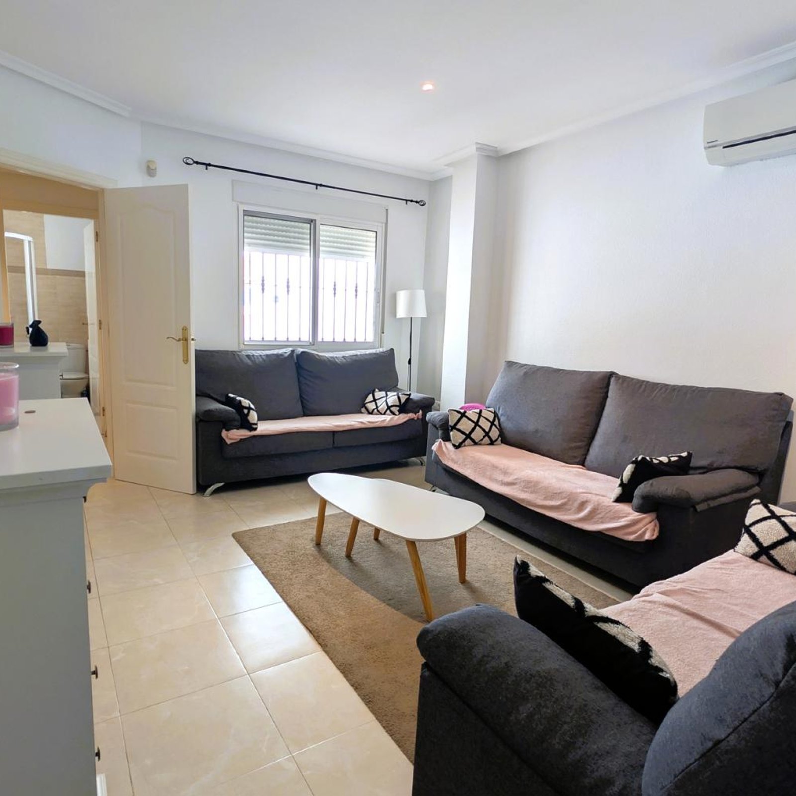 Villa in Algorfa-17