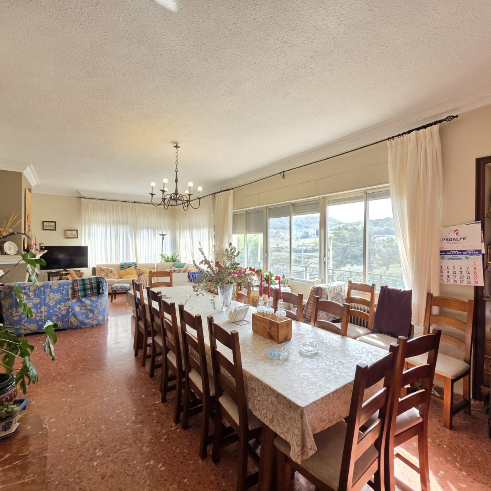 Villa in Elda-13
