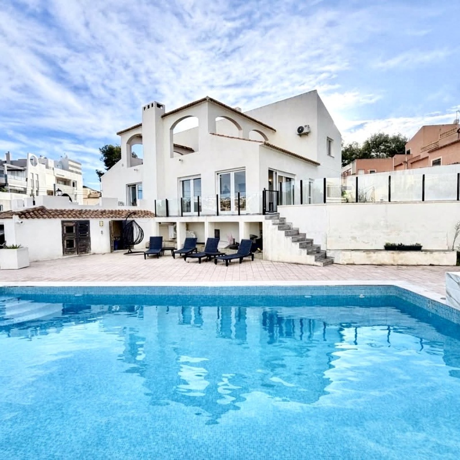 Villa in Villamartin-1