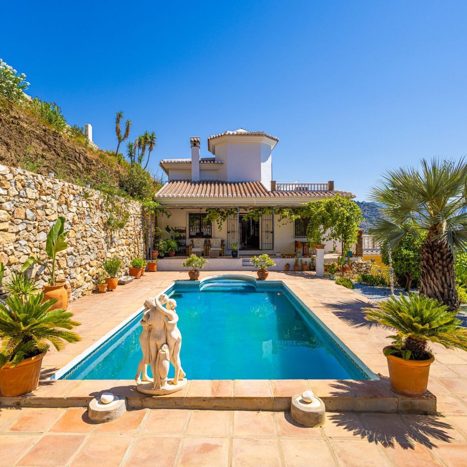 Villa in Cómpeta-41