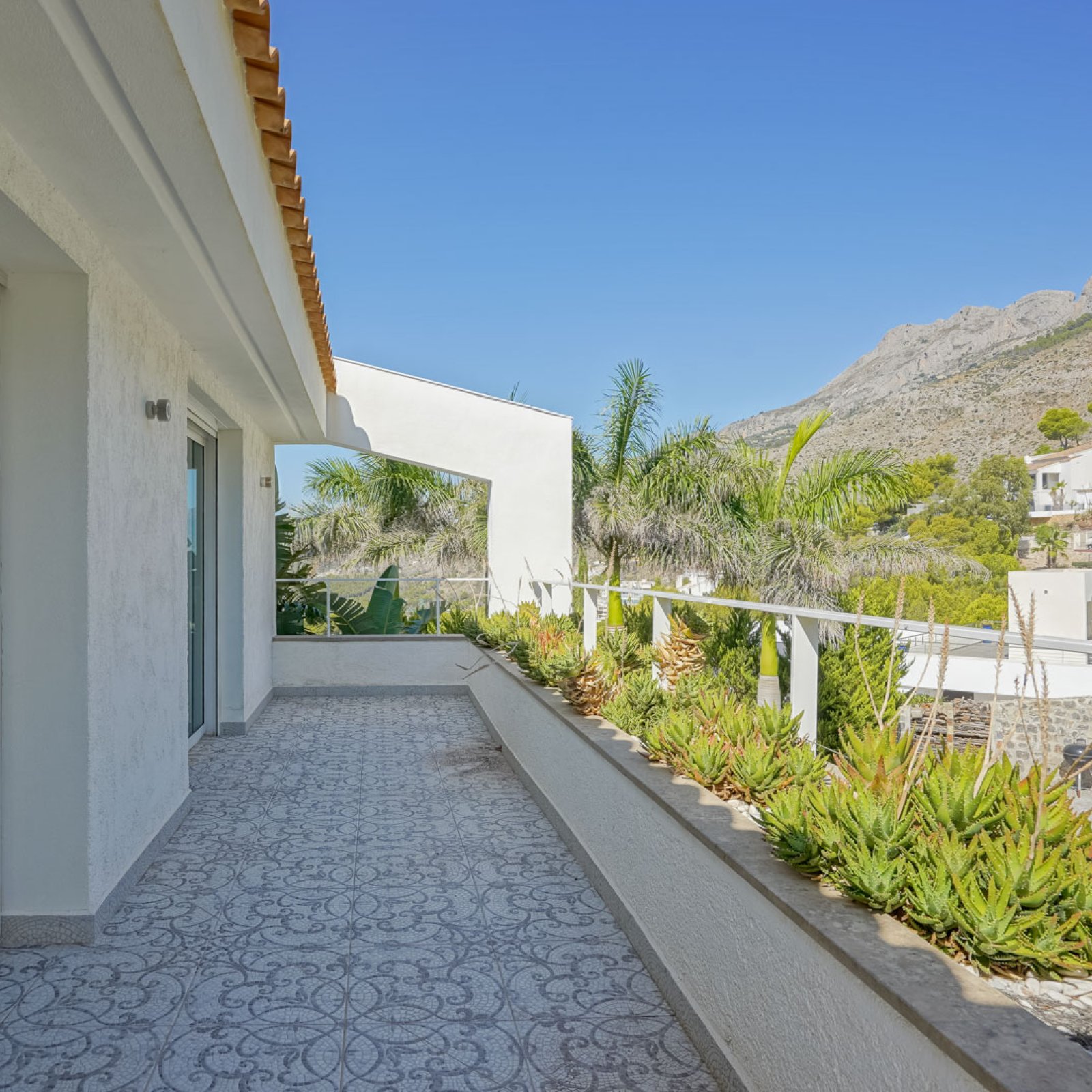 Villa in -50