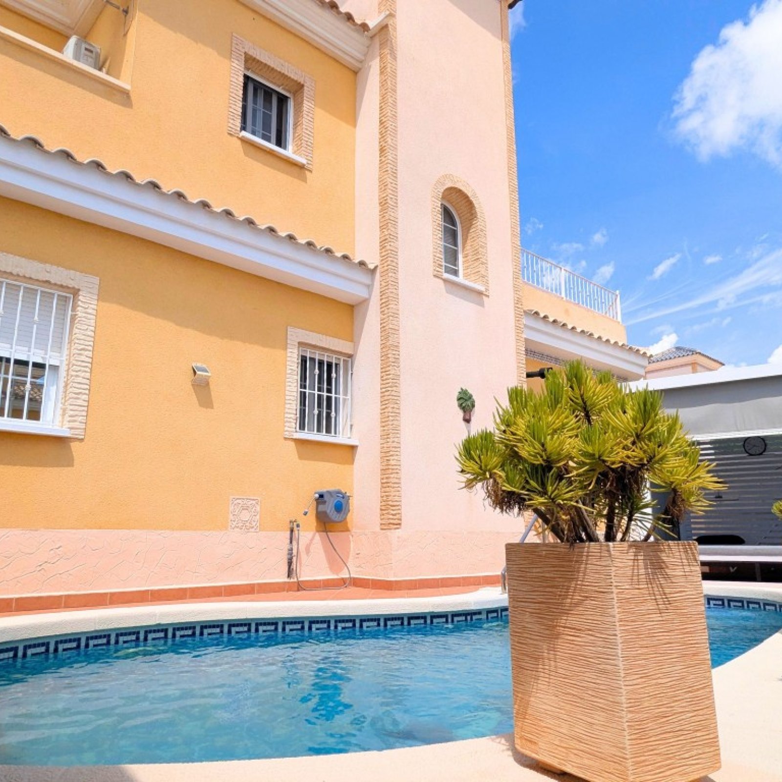 Villa in Lo Crispin-3