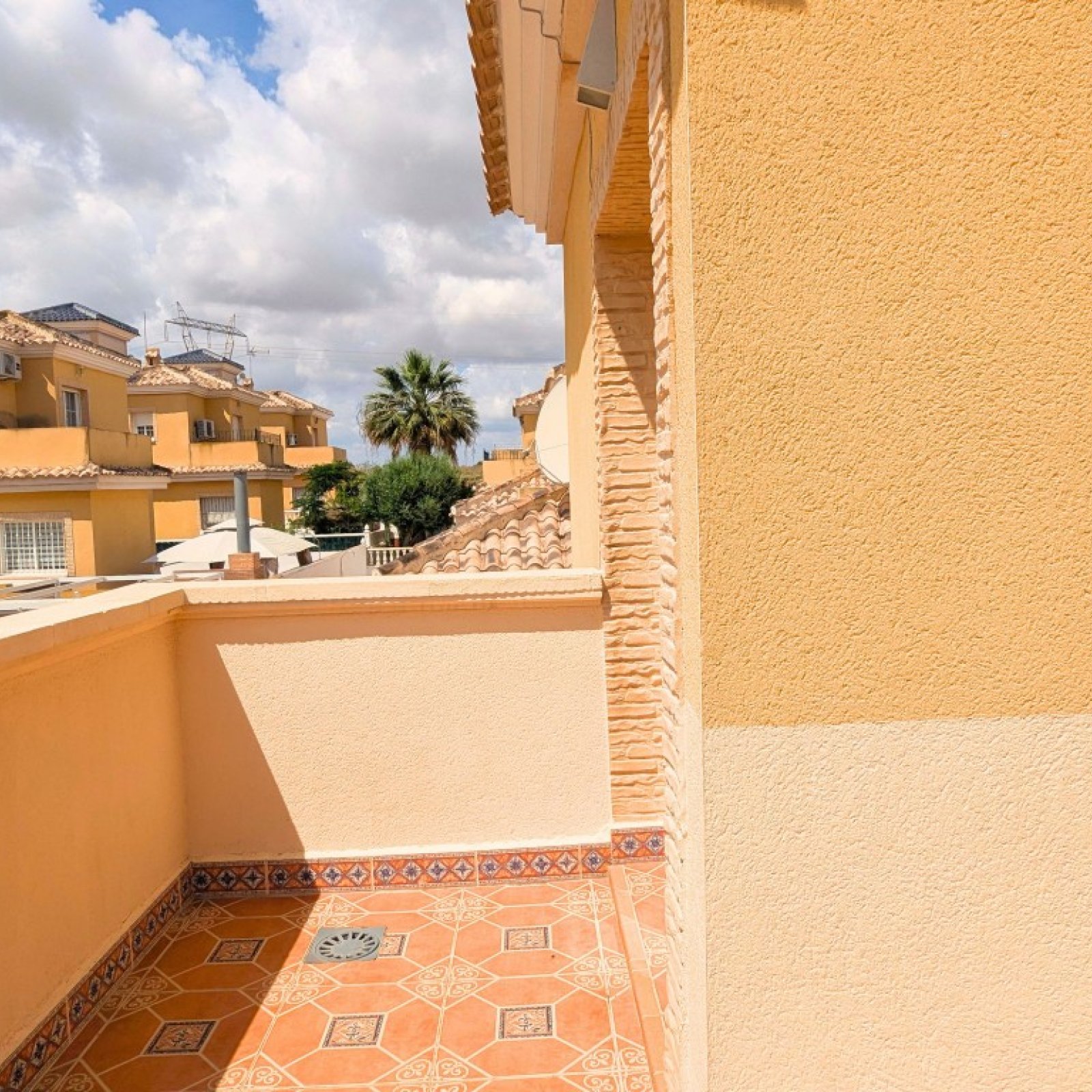 Villa in Lo Crispin-32