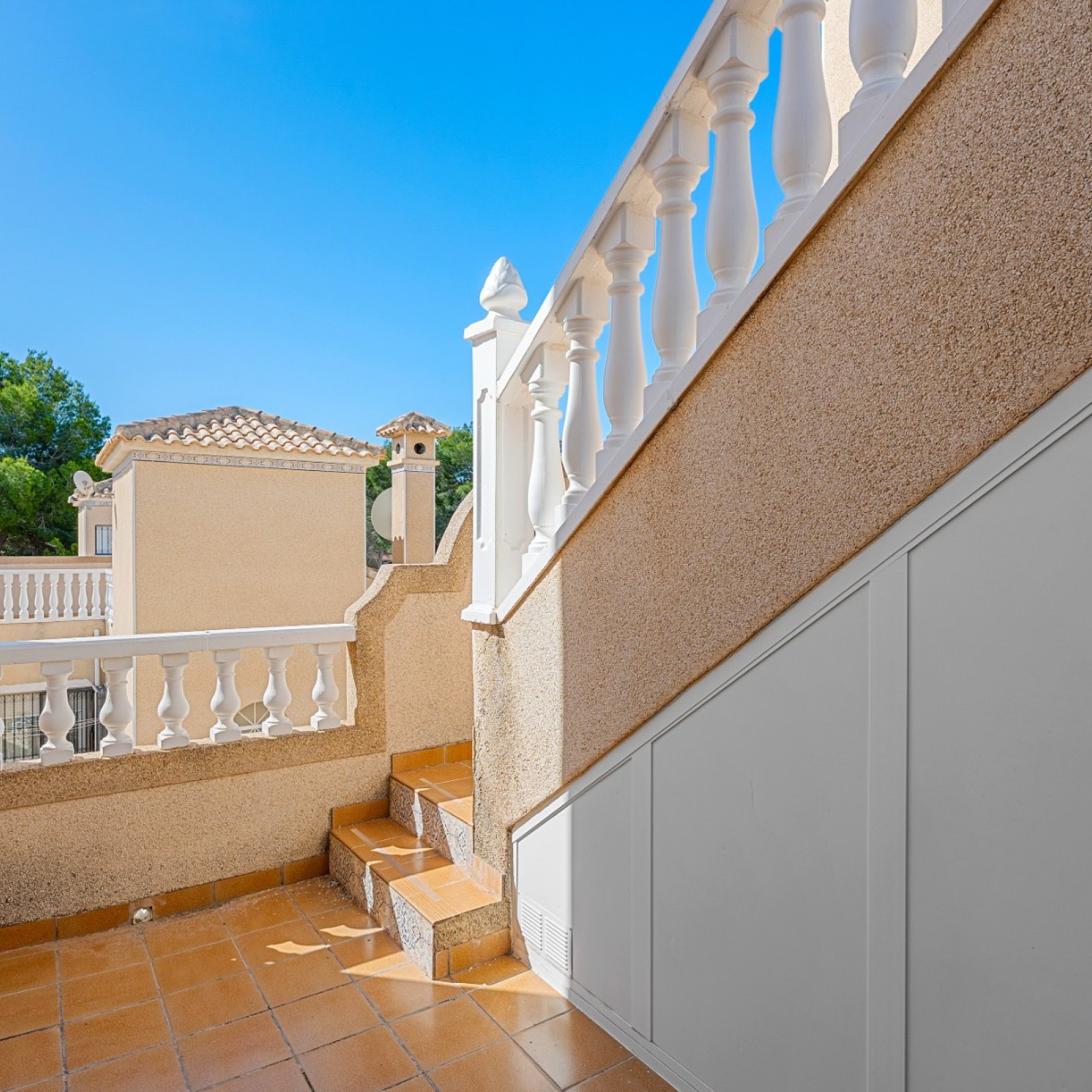 Villa in Villamartin-31