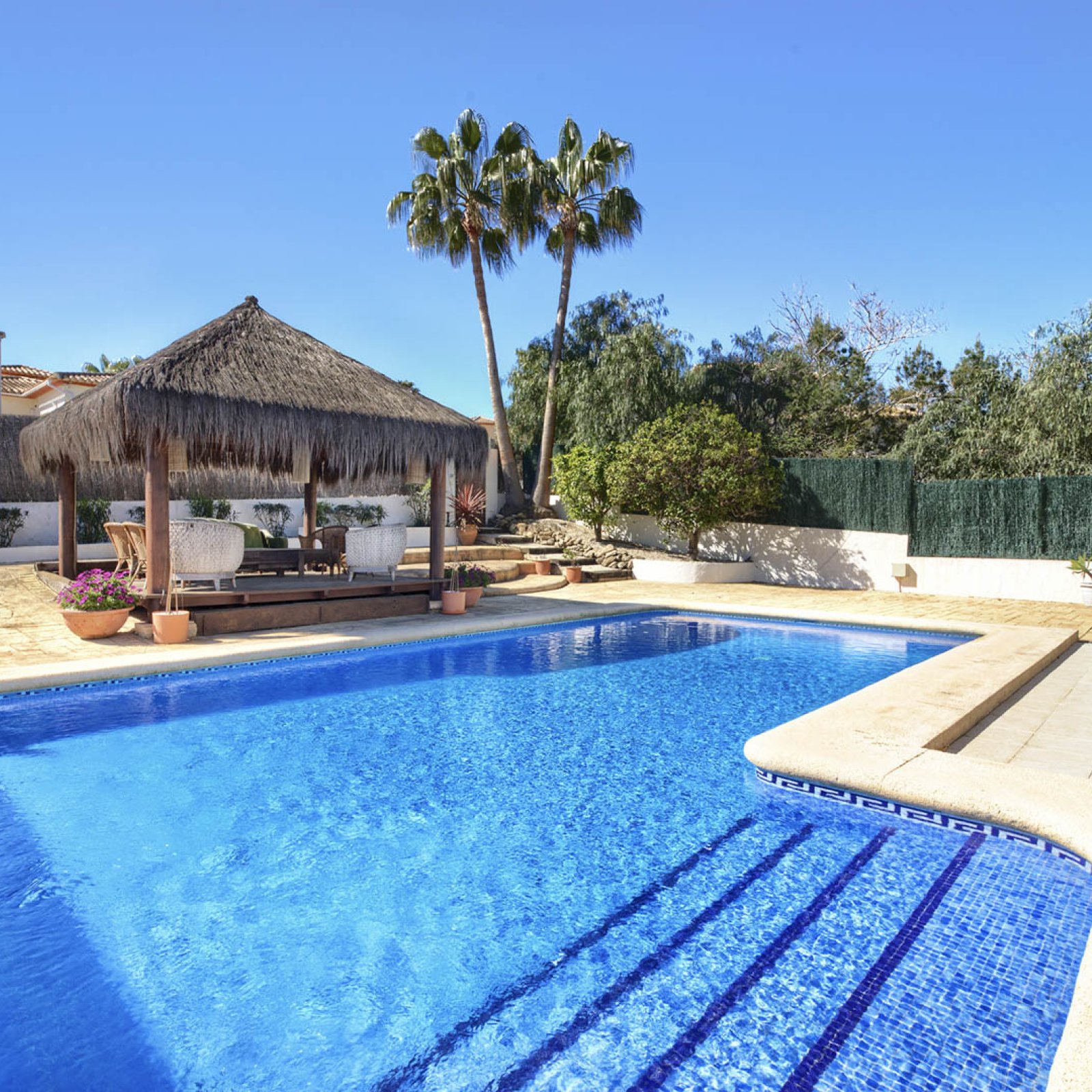 Villa in -2