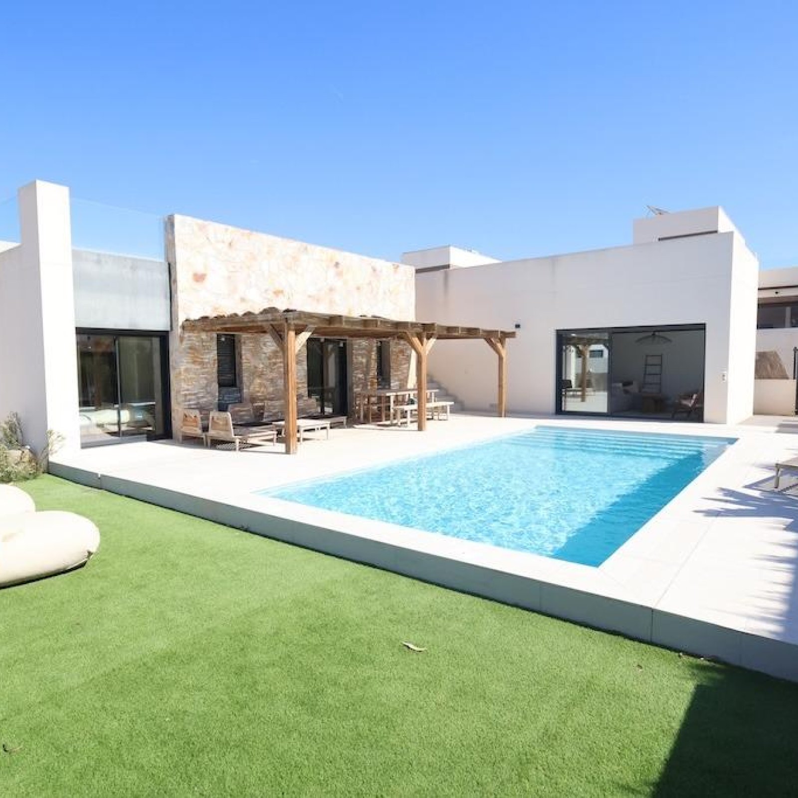 Villa in Algorfa-23