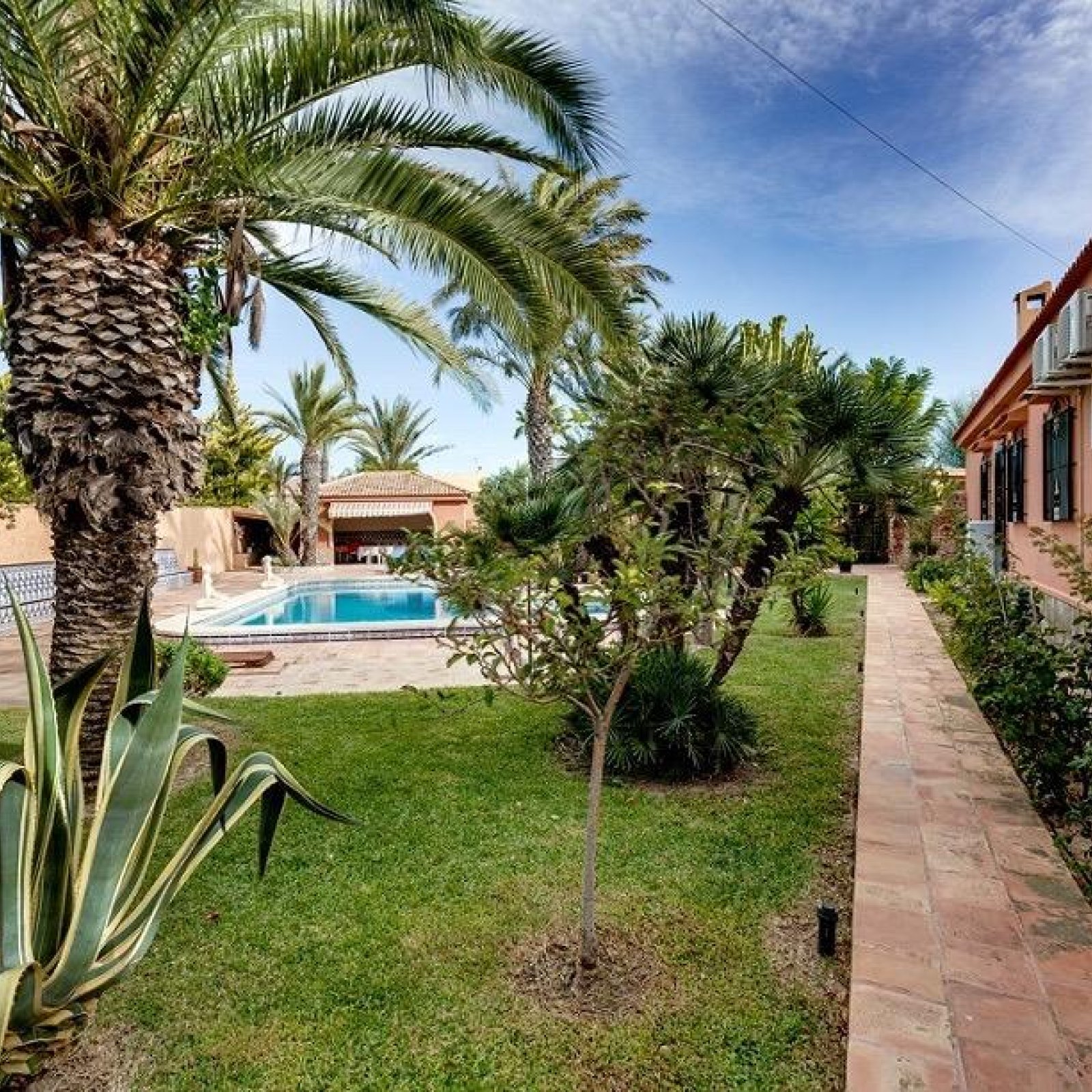 Villa in Torrevieja-6