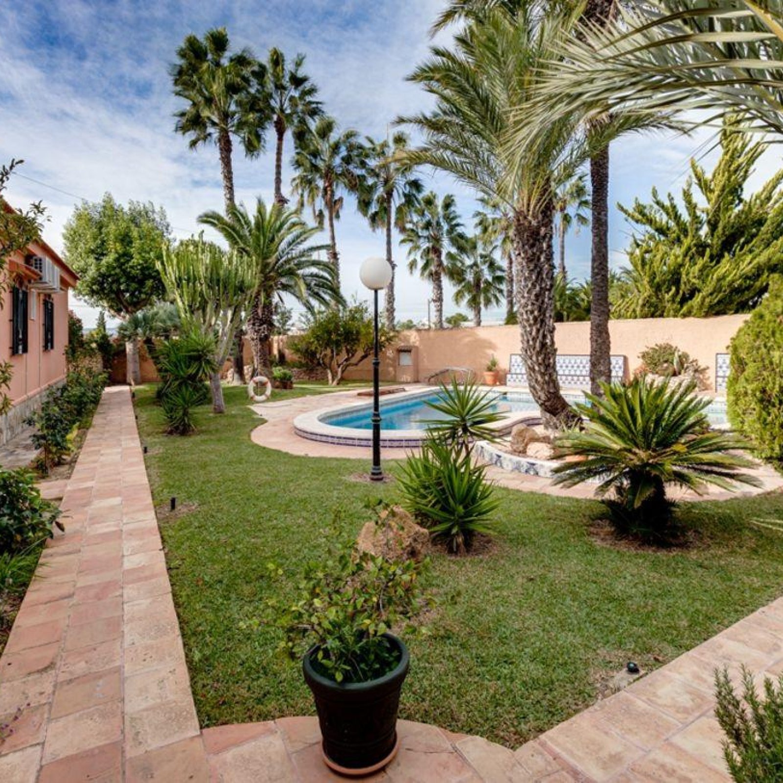 Villa in Torrevieja-7