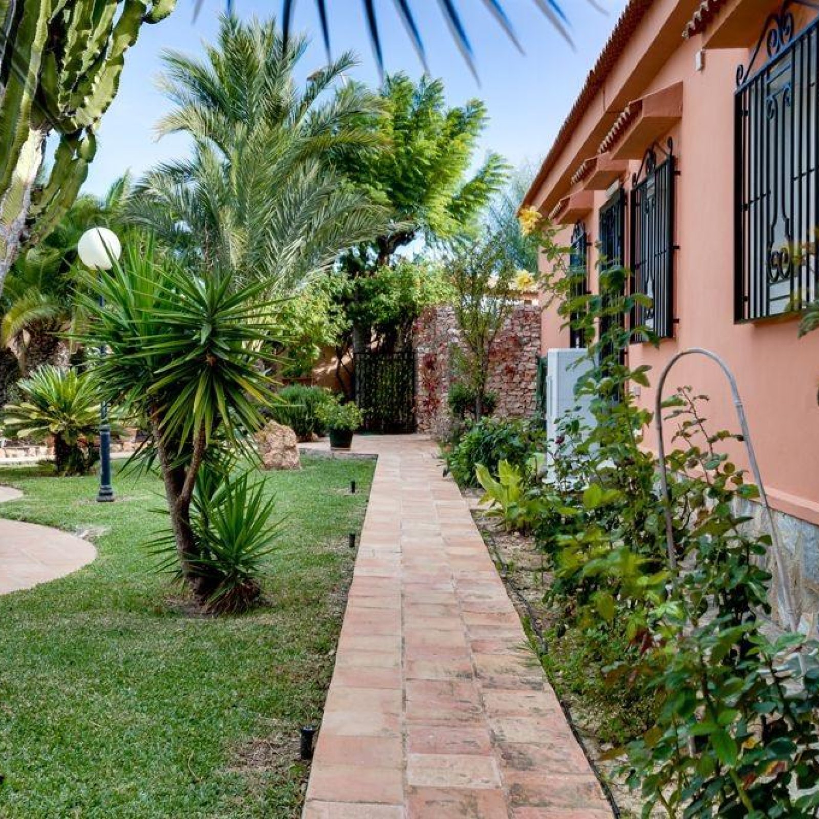 Villa in Torrevieja-8