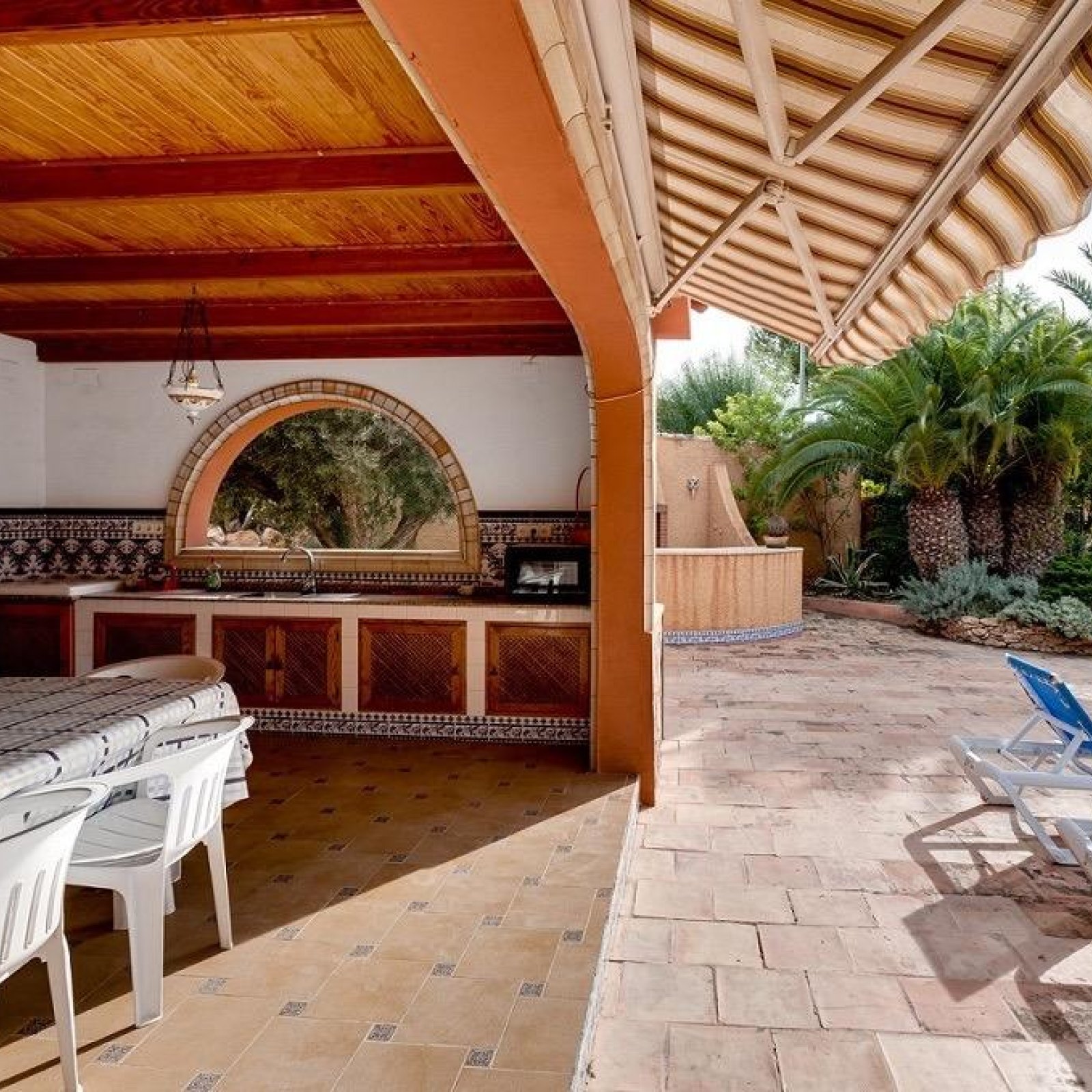 Villa in Torrevieja-11