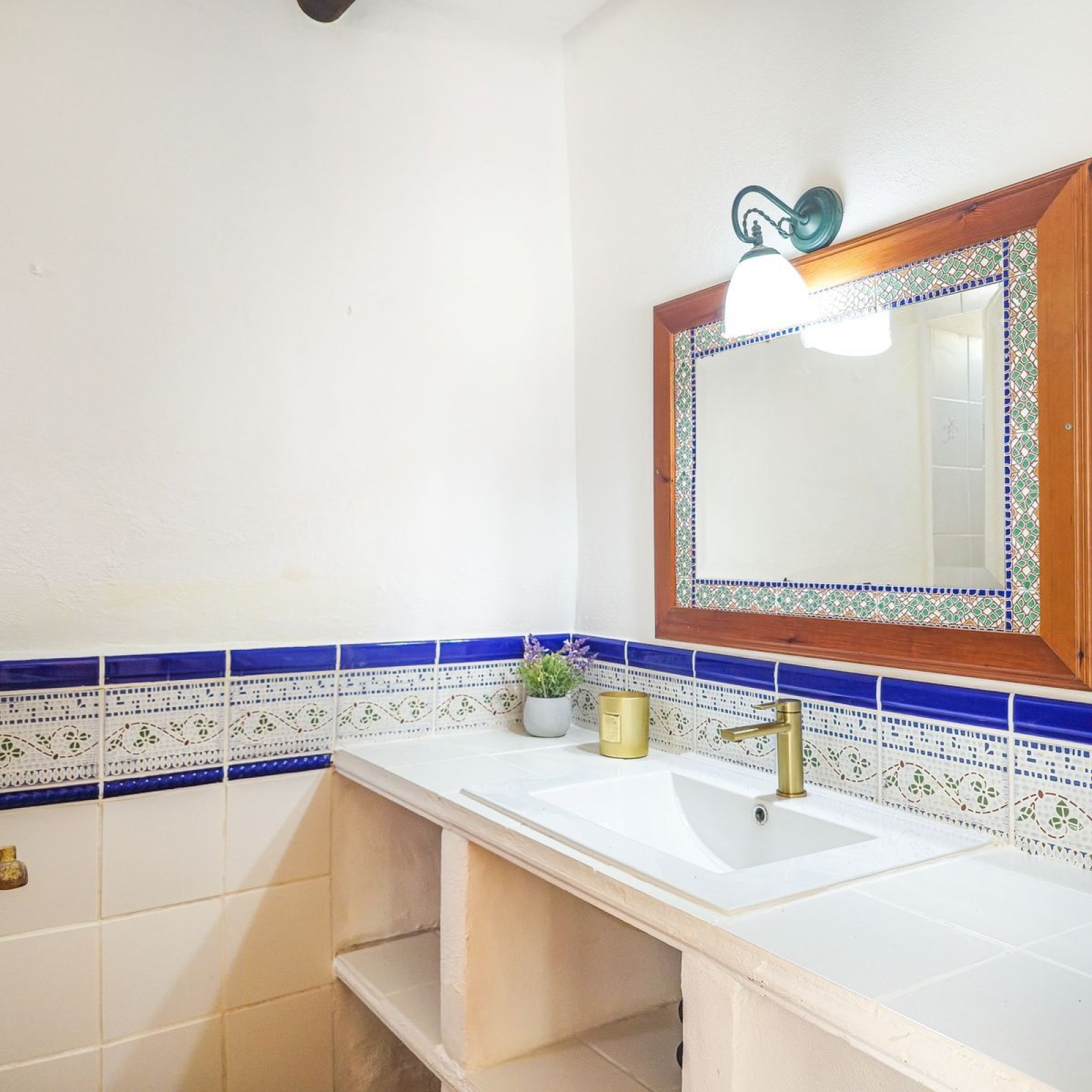 Villa in Canillas de Albaida-9