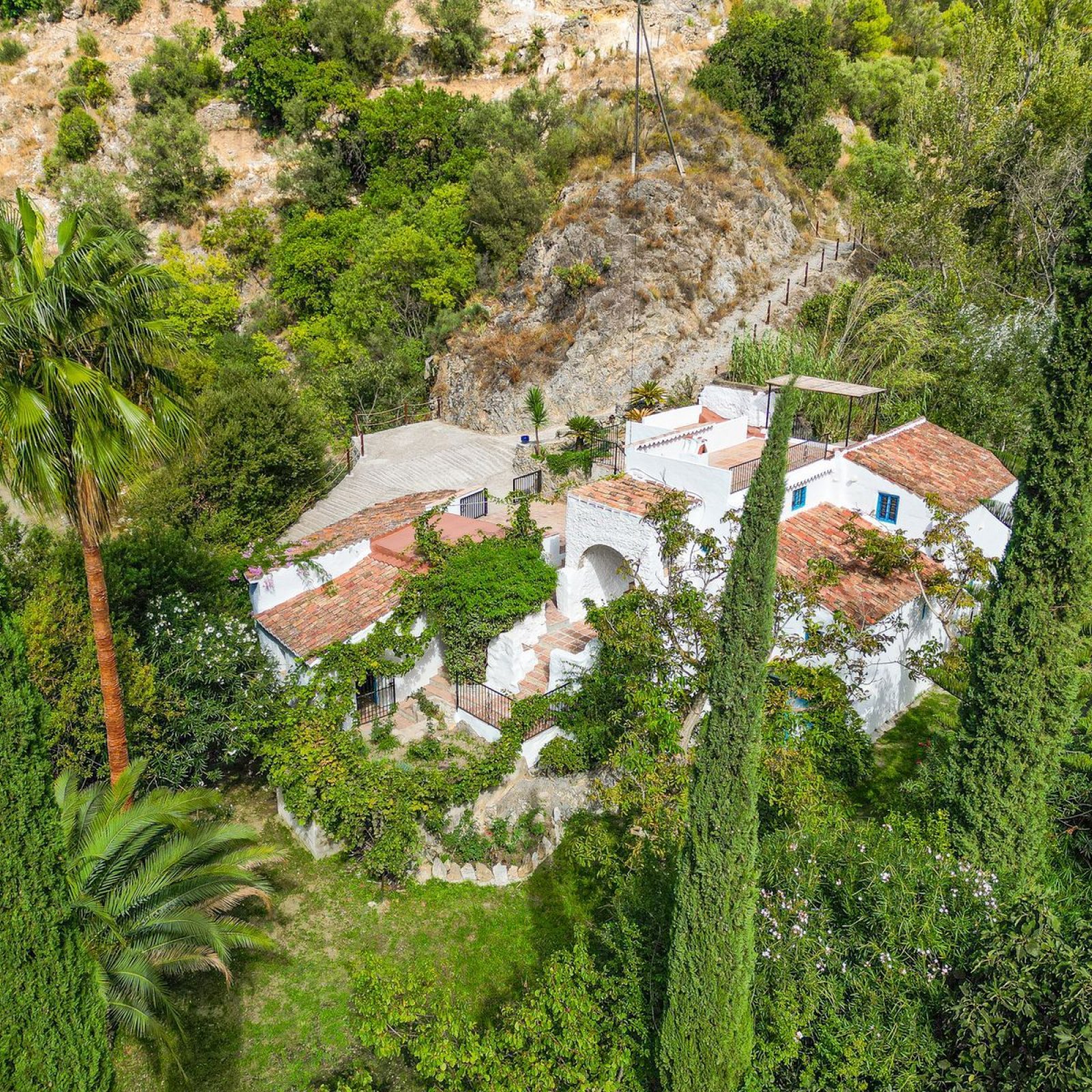 Villa in Canillas de Albaida-46