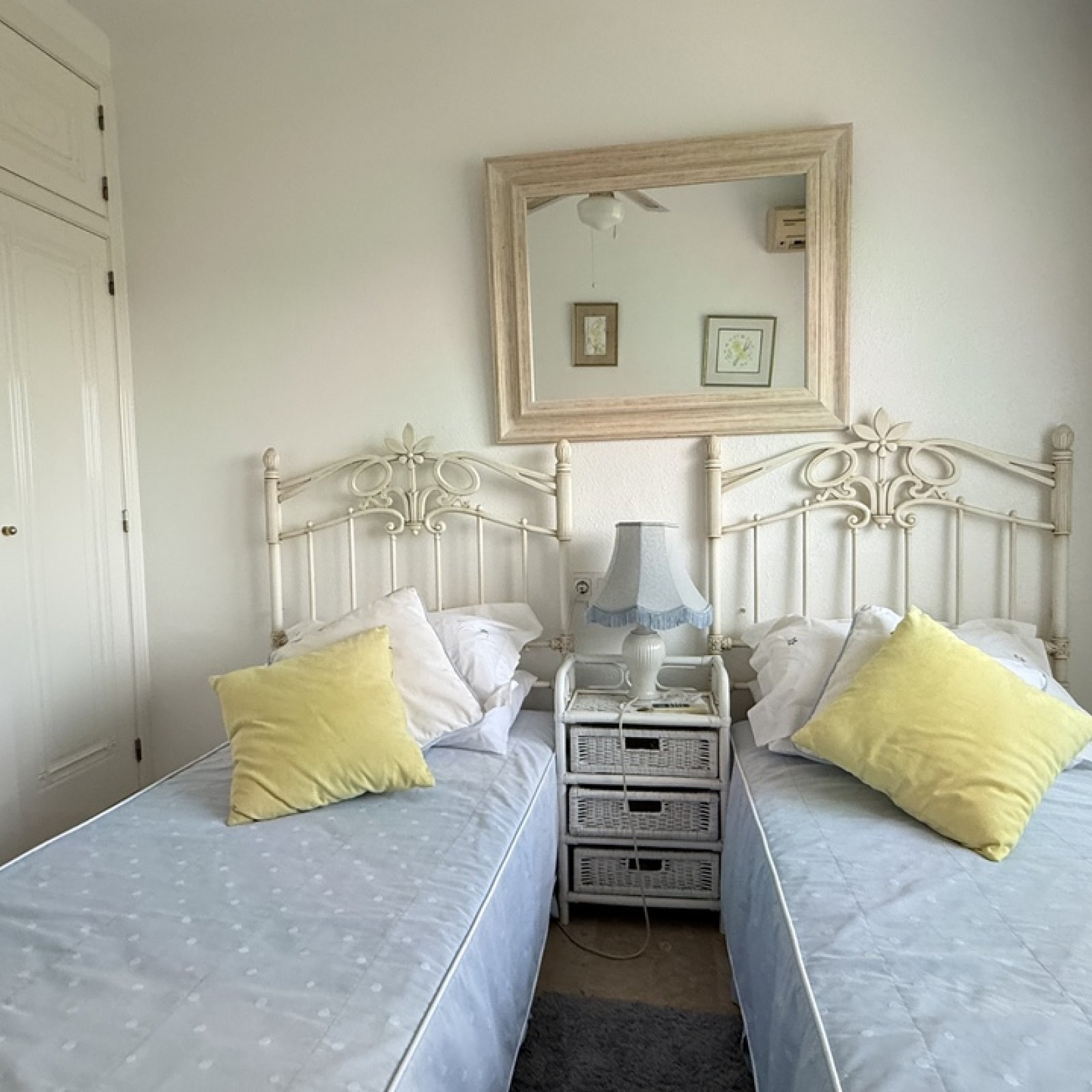  in Villamartin-32