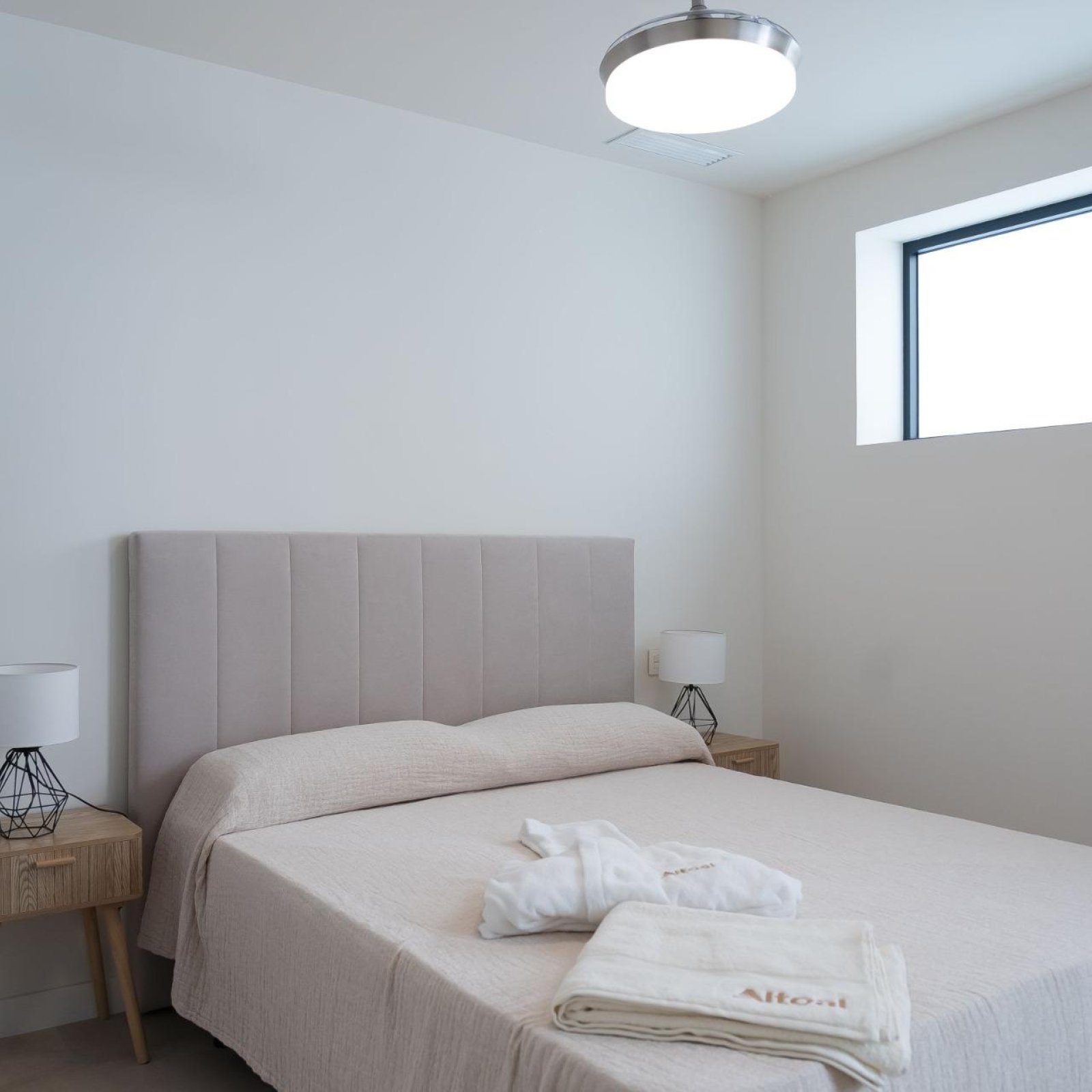 Nieuwbouwwoningen op de begane grond op 300 meter van de zee in Santiago de la Ribera, Murcia-13