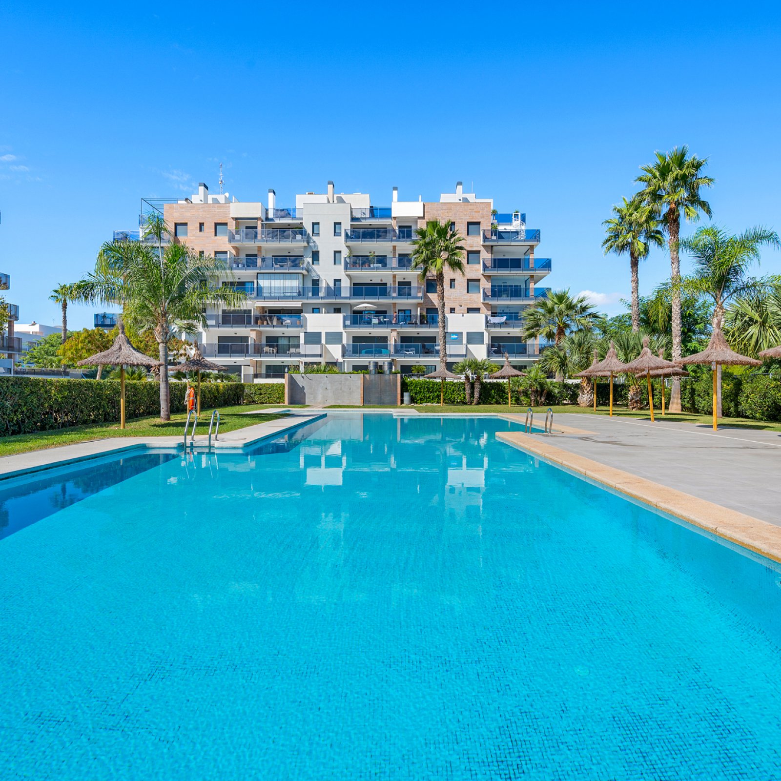 Appartement in Mil Palmeras-36
