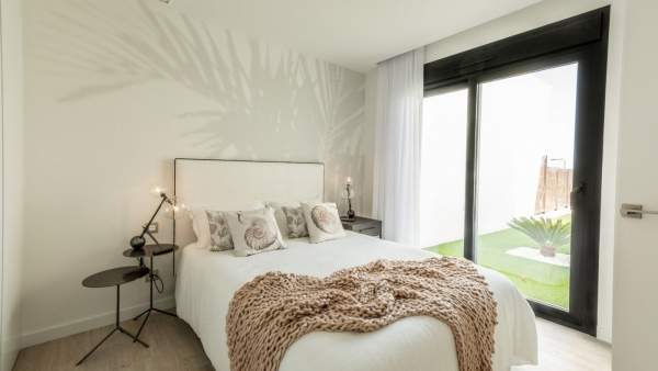 NIEUWBOUW VILLA'S MET PRIVÉ ZWEMBAD EN GASTENHUIS-13